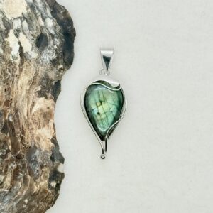 Přívěsek s Labradoritem