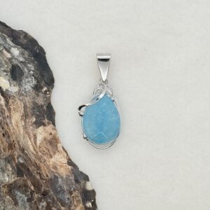 Přívěsek s Křišťálem barva